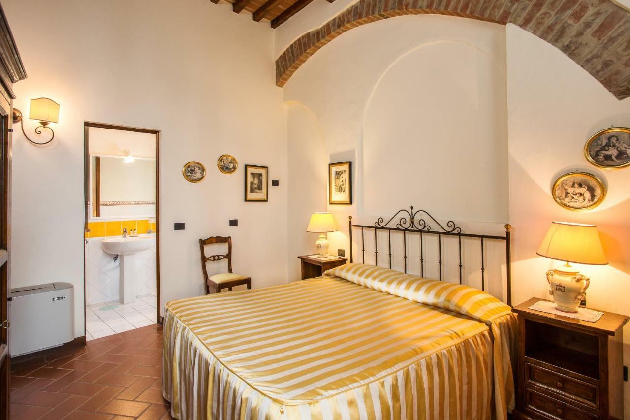 Castello Di Fulignano Isalfredo Ground Floor Apartment Σαν Τζιμινιάνο Εξωτερικό φωτογραφία