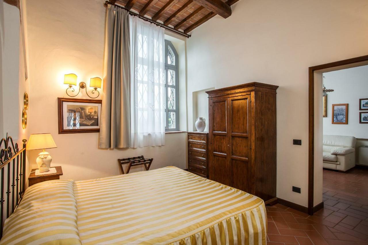 Castello Di Fulignano Isalfredo Ground Floor Apartment Σαν Τζιμινιάνο Εξωτερικό φωτογραφία