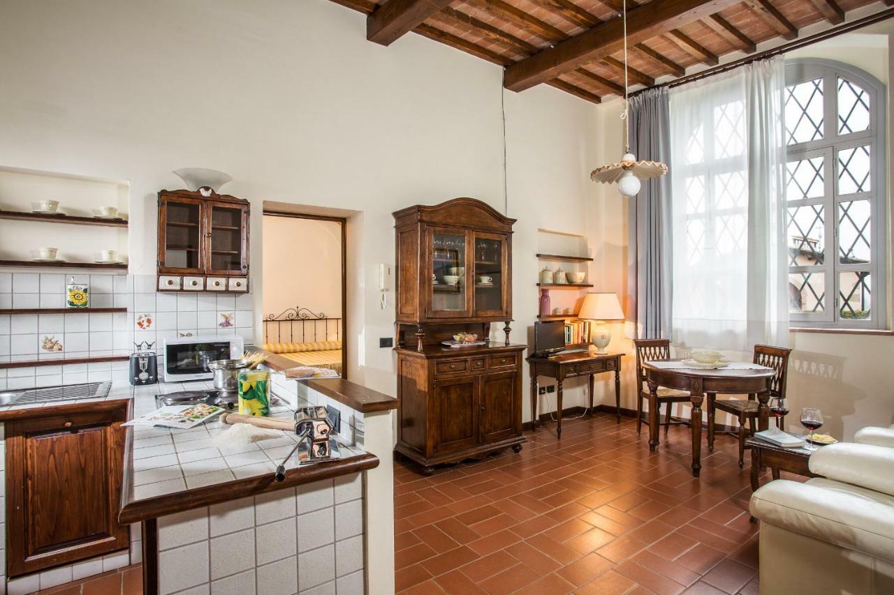 Castello Di Fulignano Isalfredo Ground Floor Apartment Σαν Τζιμινιάνο Εξωτερικό φωτογραφία